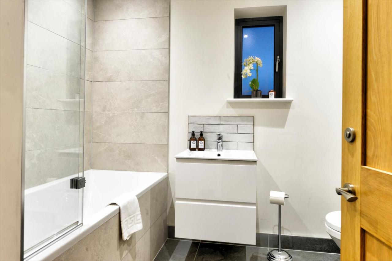 The Penthouse - Allocated Parking With City Views Ripon Zewnętrze zdjęcie
